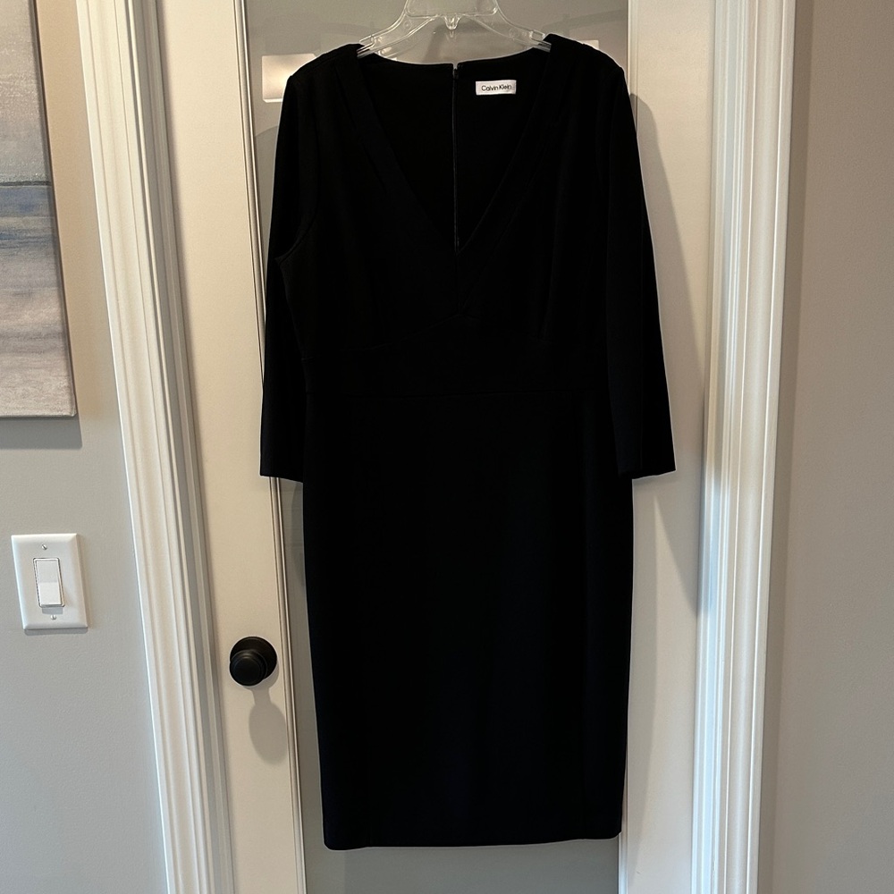 Calvin Klein Elegant Black 3/4 Sleeve Dress